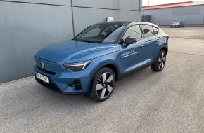 Volvo C40 Recharge Twin Pro bei Autohaus L.E.B in 