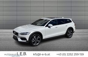 Volvo V60 Cross Country Plus B4 AWD Geartronic bei Autohaus L.E.B in 